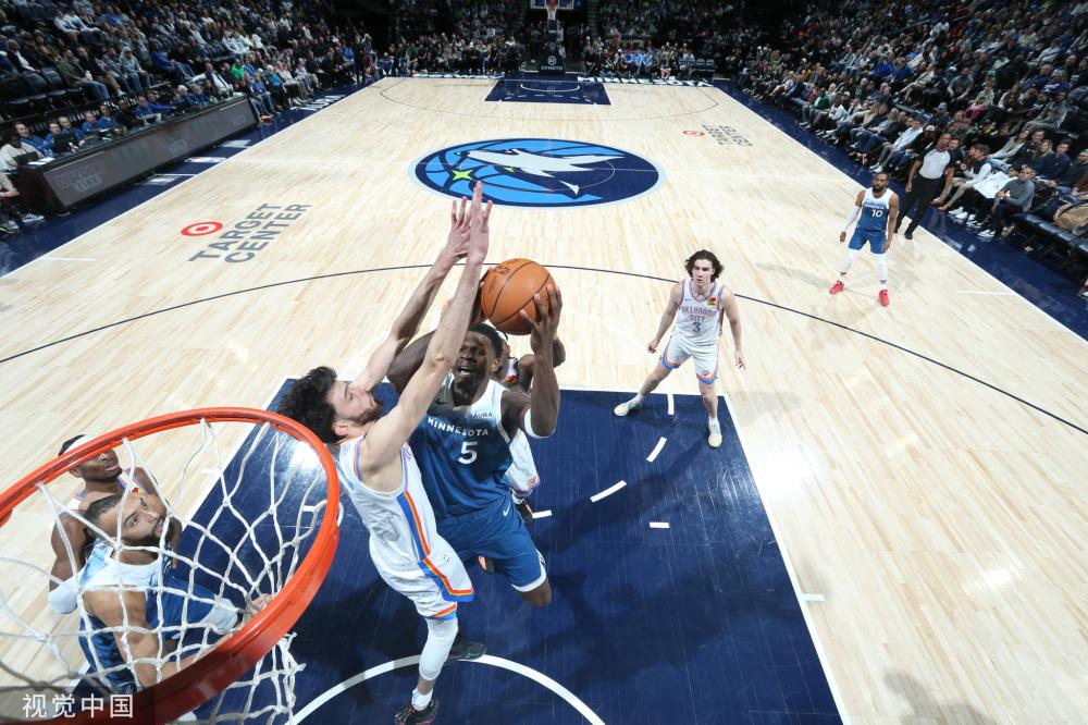 北青：韩国女裁判执法中国U17与泰国U17的比赛.